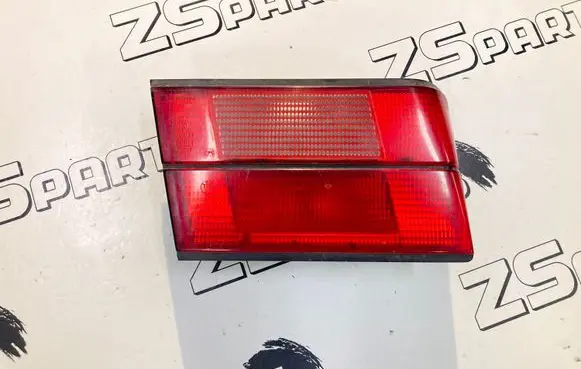 BMW 5 E34 Tailgate rear/tail lights 1384011L 1384011