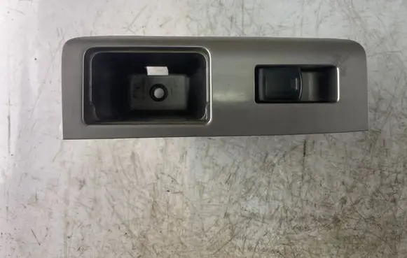 Nissan Navara D40 Electric window control switch 82960eb360