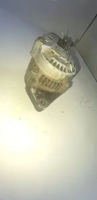 Mazda MPV II LW Generator/alternator 456968