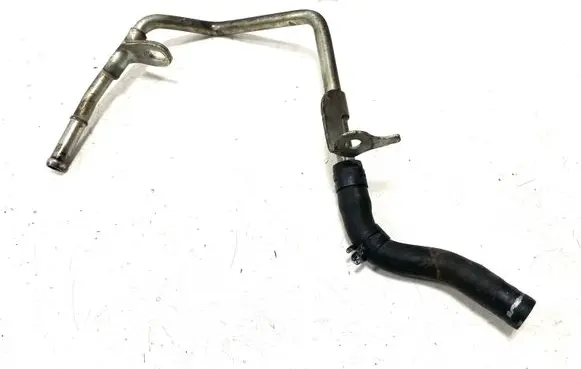 Toyota Avensis T270 Fuel line pipe