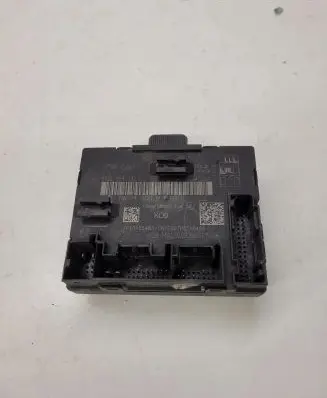 Audi A3 S3 8V Door control unit/module 5Q0959392E