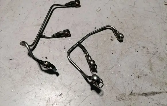 Subaru Outback Fuel return line/hose 