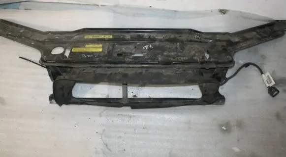 Volvo V70 Top upper radiator support slam panel