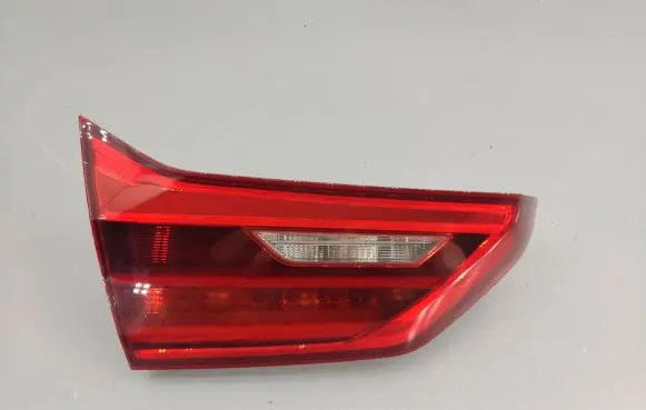 BMW 5 G30 G31 Tailgate rear/tail lights 7388949 631251 BMWQ31T2