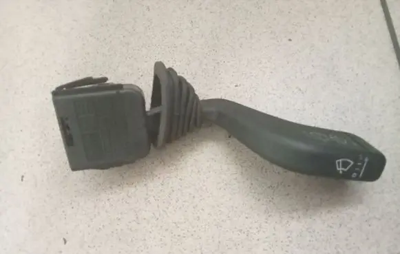 Opel Astra G Wiper control stalk 90124931