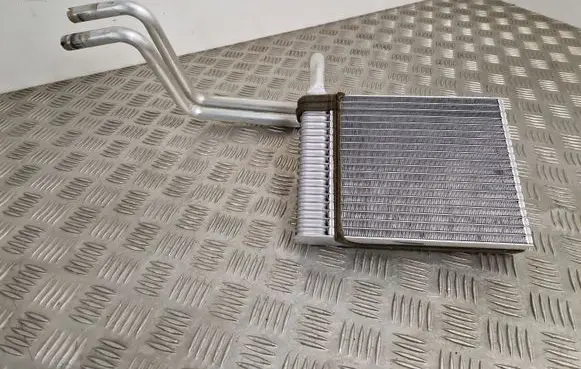 Heater blower radiator