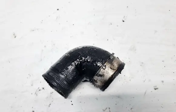 Volkswagen PASSAT B6 Intercooler hose/pipe