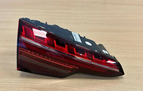 Audi A4 S4 B9 8W Tailgate rear/tail lights 8W5945093AB