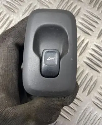 Volvo XC90 Electric window control switch 19206