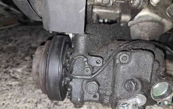 Audi A6 S6 C5 4B Air conditioning (A/C) compressor (pump) 4b0260805c