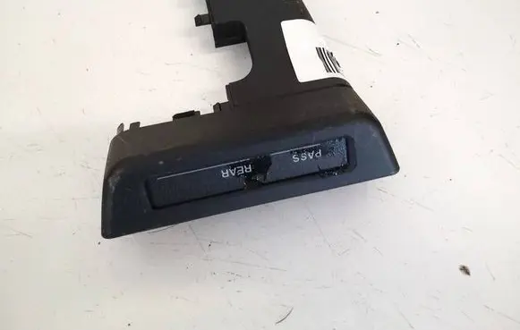 Mazda 3 I Screen/display/small screen br5s55260