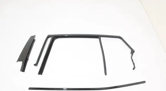 BMW X2 F39 Front door trim (molding) 7420845