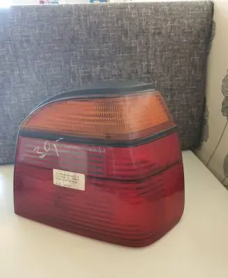 Volkswagen Golf III Rear/tail lights 1H6945112 0163264