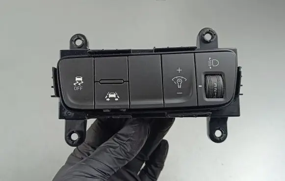 Hyundai Kona I Headlight level height control switch 93710J9930