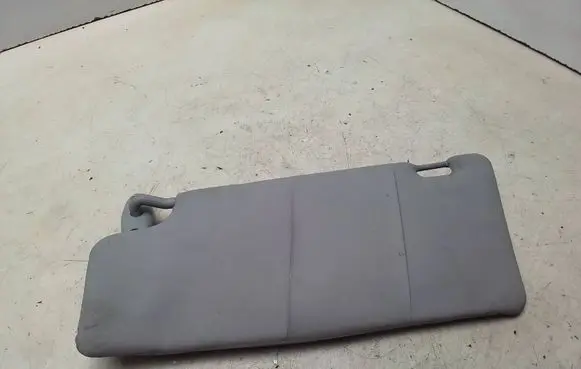 Ford Focus Sun visor