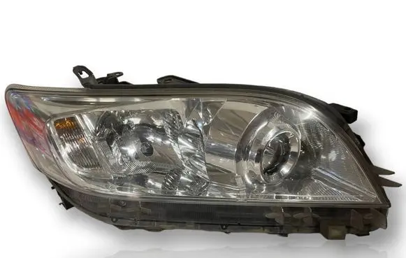 Toyota RAV 4 (XA30) Headlight/headlamp 8113042501