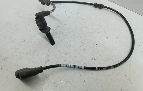 Mercedes-Benz E W213 ABS rear brake sensor A2139055703 A2135403905 10071155673