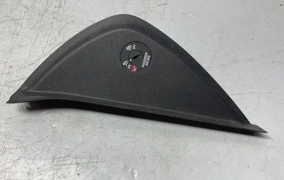 Opel Mokka Passenger airbag on/off switch 13577258