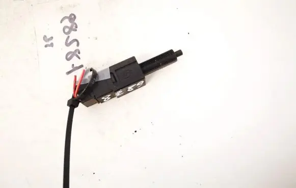 Nissan Almera Tino Brake pedal sensor switch