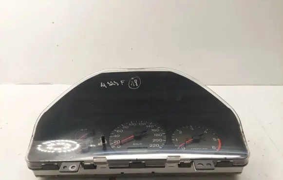 Mazda 323 F Speedometer (instrument cluster) BJ4WC