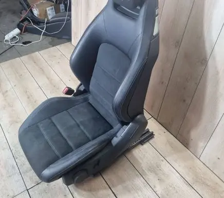 Mercedes-Benz E C207 W207 Front driver seat 