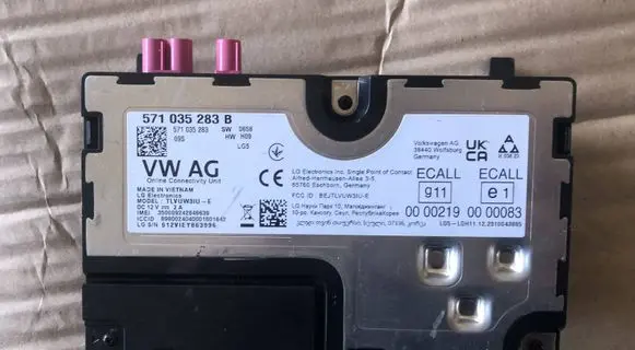 Volkswagen Tiguan Bluetooth control unit module 571035283B 571035283