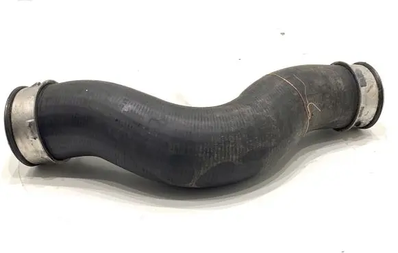 Volkswagen Golf V Intercooler hose/pipe 