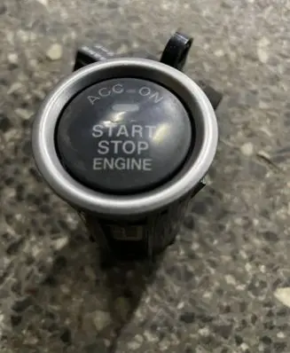 Mazda 3 II Engine start stop button switch 9132T K0021