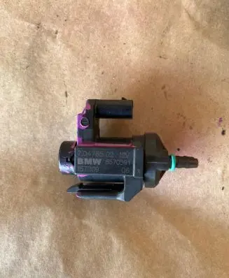 BMW 4 F36 Gran coupe Vacuum valve 8570591 15T209 70478502