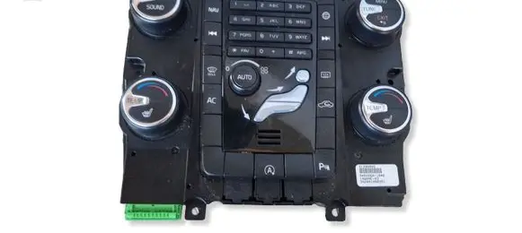 Volvo S60 Climate control unit 31398065