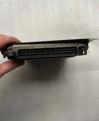Peugeot 406 Engine control unit/module 9641608080 EDC15C2 0281010363