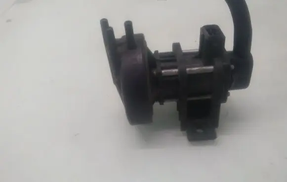 Opel Zafira A Turbo solenoid valve 4522371