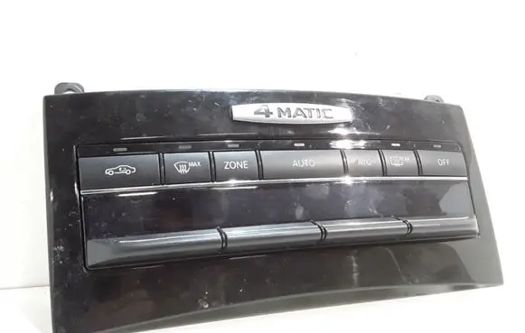 Mercedes-Benz E W212 Climate control unit A2129009109 A2128300285