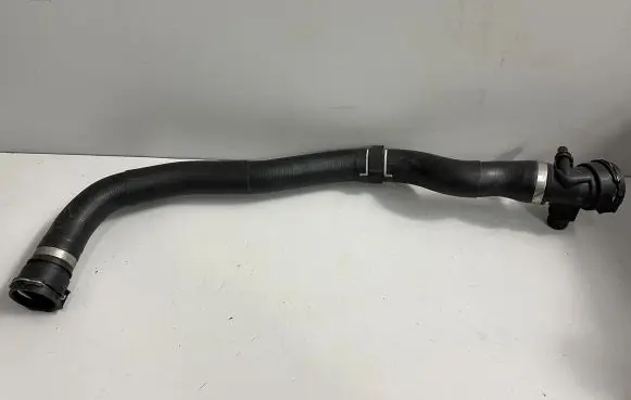 BMW 4 F32 F33 Engine coolant pipe/hose 8514050