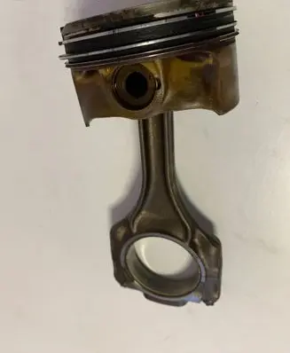 BMW X5 E70 Piston with connecting rod 7843237