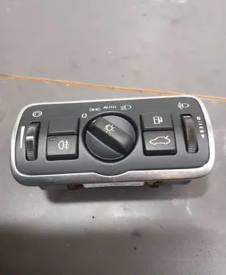 Light switch