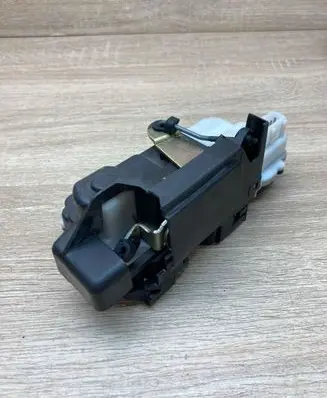 Citroen C5 Rear door lock DOORLOCKARD REARRIGHT