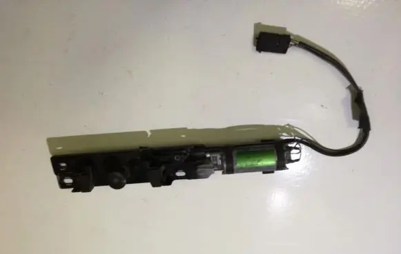 BMW 7 E38 Central locking motor 0390201300