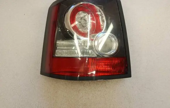 Land Rover Range Rover Sport L320 Rear/tail lights 09006 A056008 RF2AP207