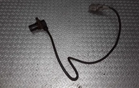 Audi A6 S6 C6 4F Crankshaft position sensor 0261210146