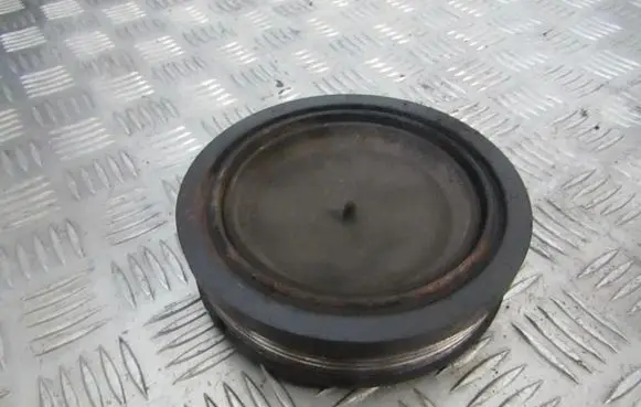 Audi A6 S6 C6 4F Crankshaft pulley 03g105243