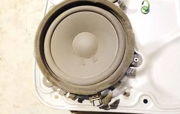 Volvo S80 Front door speaker 30657445