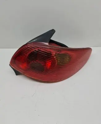 Peugeot 206 Rear/tail lights 2531D