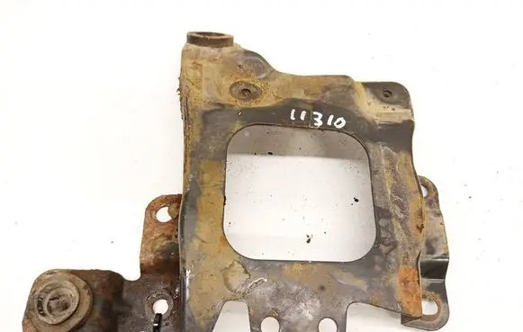 Ford Focus Battery bracket 3M51R6K034AF