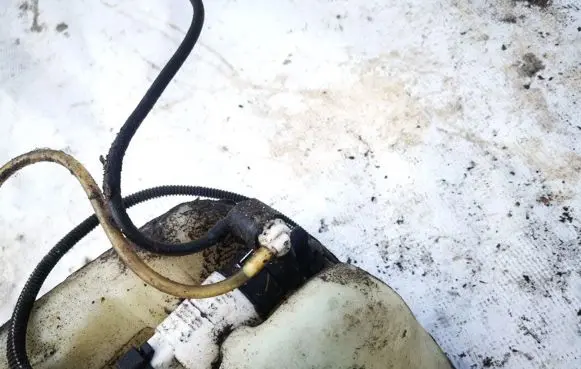 Peugeot Partner Windscreen/windshield washer pump 9641553880