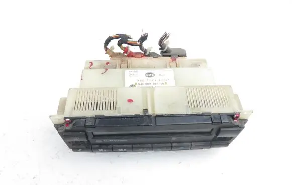 Volkswagen Bora Interior fan control switch 5HB00761710 3B1907044B