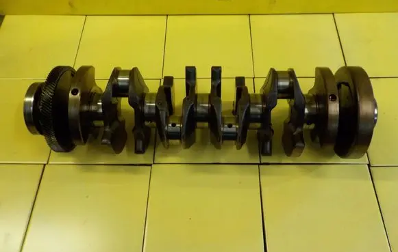 Land Rover Freelander 2 - LR2 Crankshaft 174S B6324S