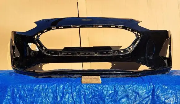 Ford Focus Front bumper JX7B17757A