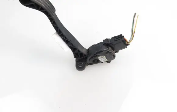 Ford Connect Accelerator throttle pedal 7T119F836CC