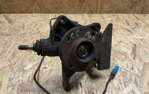 Citroen C5 Front wheel hub
